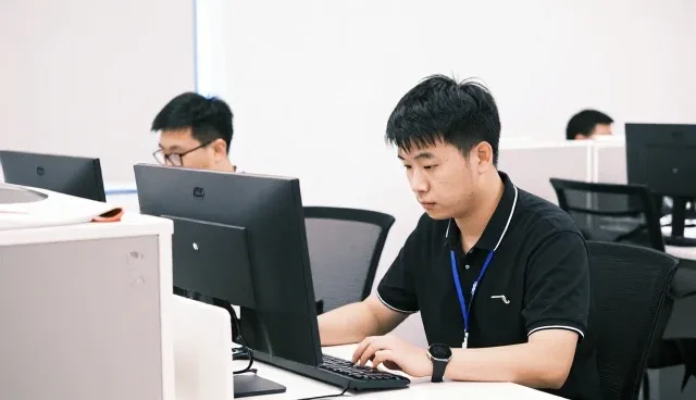 旺季备货中的项目包括批发解决方案介绍